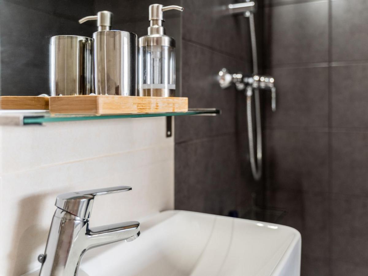 Apartment Avo Lucy By Interhome ปอร์ติเมา ภายนอก รูปภาพ